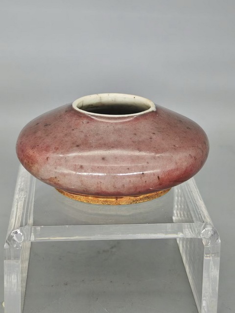 古玩陶瓷豇豆紅釉水盂真品鑒賞圖