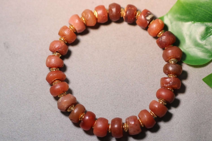 古玩雜項扁鼓珠手串真品鑒賞圖