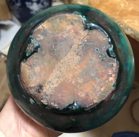 古玩陶瓷綠釉瓶真品鑒賞圖