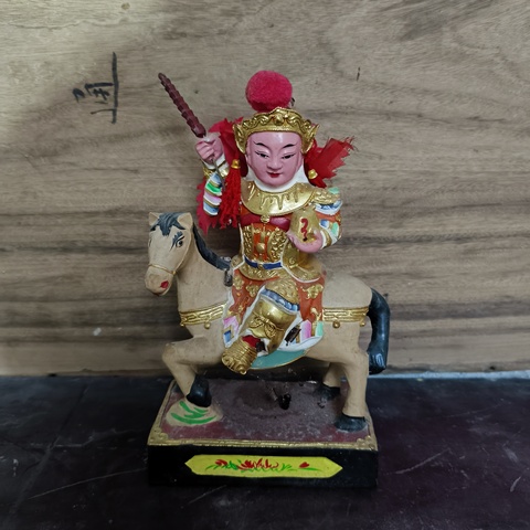 古玩雜項閩南樟木雕騎馬將軍真品鑒賞圖