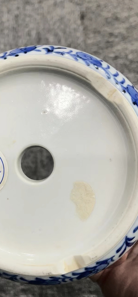 古玩陶瓷青花龍穿花卉紋花盆真品鑒賞圖