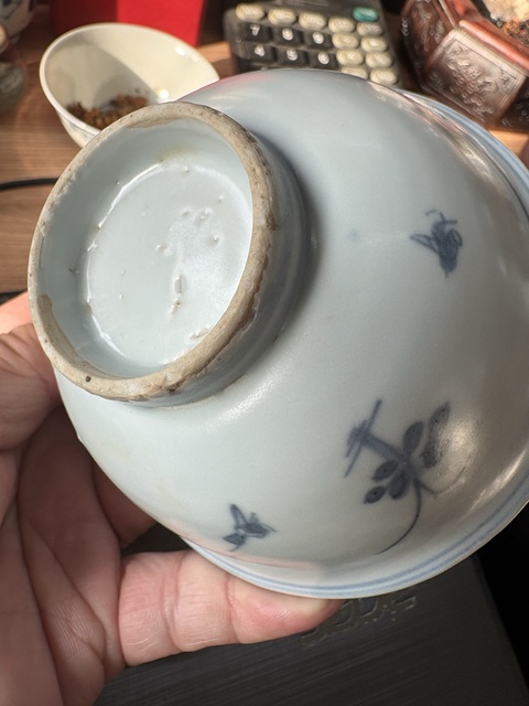 古玩陶瓷嬰戲紋青花碗真品鑒賞圖
