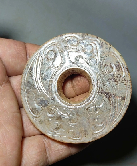 古玩玉器仿古做舊玉璧型件真品鑒賞圖