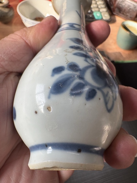 古玩陶瓷崇禎花卉紋青花長頸瓶拍賣，當前價格4566元