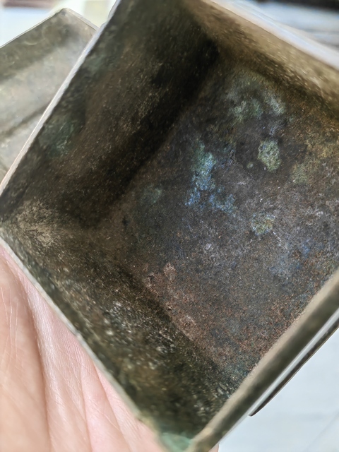 古玩銅器獸鈕印盒真品鑒賞圖