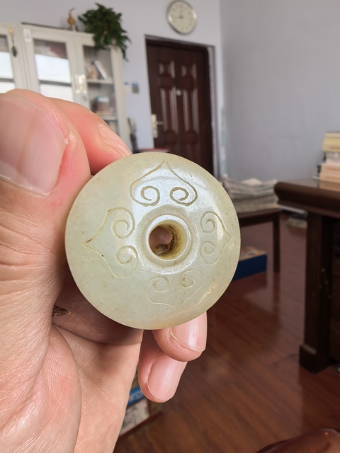 古玩玉器和田玉雕“螭龍紋璧”真品鑒賞圖