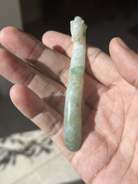 古玩玉器翡翠雕“龍首帶鉤”真品鑒賞圖