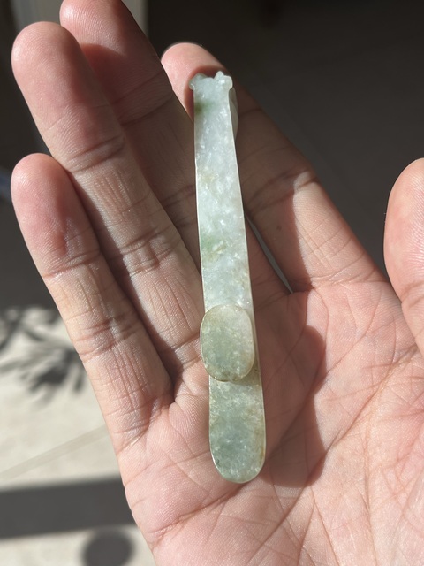 古玩玉器翡翠雕“龍首帶鉤”真品鑒賞圖