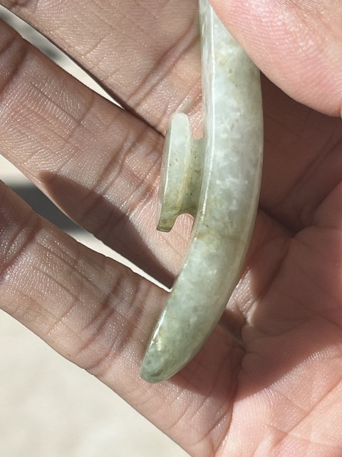 古玩玉器翡翠雕“龍首帶鉤”真品鑒賞圖