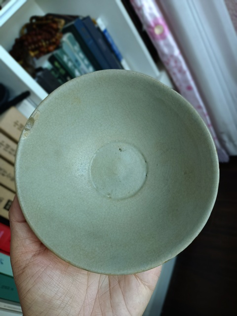 古玩陶瓷【每周放漏一件】龍泉青瓷刻仰蓮紋盞拍賣，當前價格444元