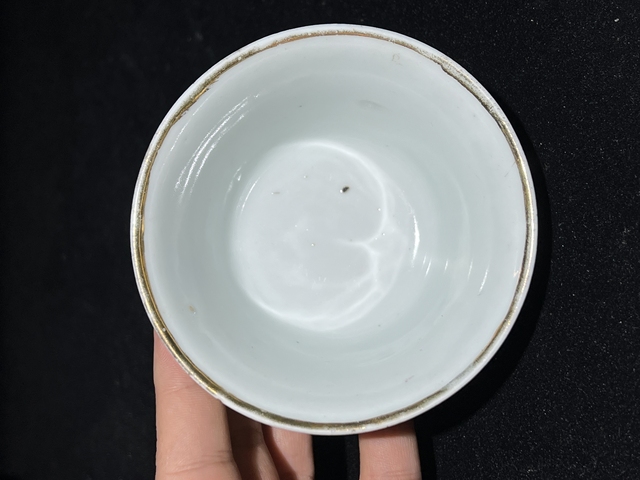 古玩陶瓷粉彩其人如玉杯真品鑒賞圖