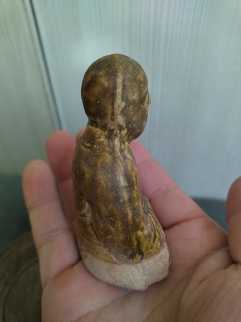 古玩陶瓷黃釉塑像拍賣，當前價格1500元