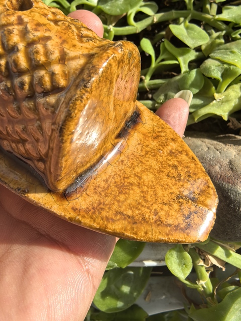 古玩陶瓷黃釉船擺件真品鑒賞圖