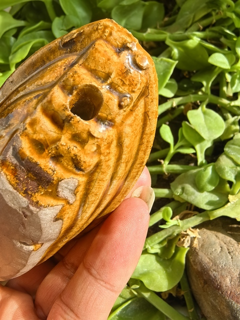 古玩陶瓷黃釉船擺件真品鑒賞圖