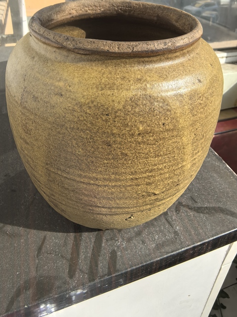 古玩陶瓷清代茶葉末釉罐真品鑒賞圖