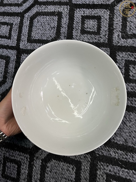 古玩陶瓷青花花卉紋碗真品鑒賞圖