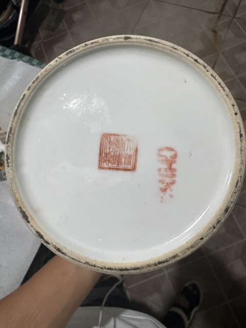 古玩陶瓷粉彩八蠻進寶人物故事紋棒槌瓶真品鑒賞圖