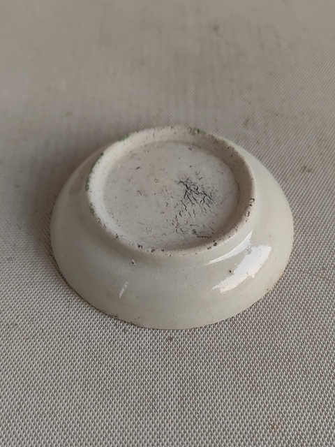 古玩陶瓷紅綠彩花卉紋盤拍賣，當前價格350元