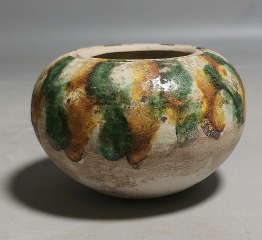 古玩陶瓷三彩水盂真品鑒賞圖