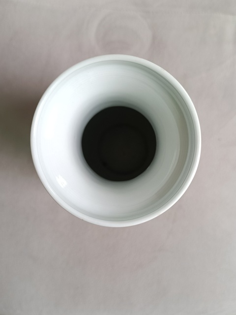 古玩陶瓷粉彩仕女人物紋瓶真品鑒賞圖