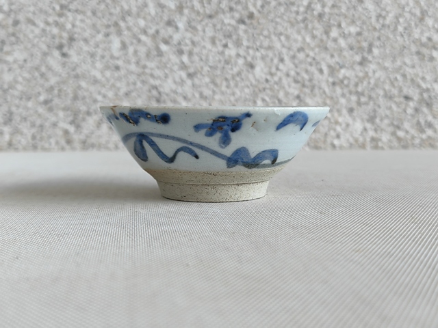 古玩陶瓷青花花卉紋茶碗拍賣，當前價格550元