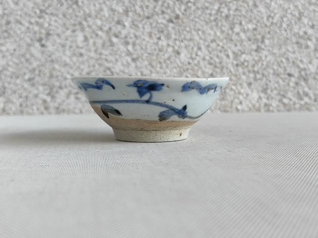 古玩陶瓷青花花卉紋茶碗拍賣，當前價格550元