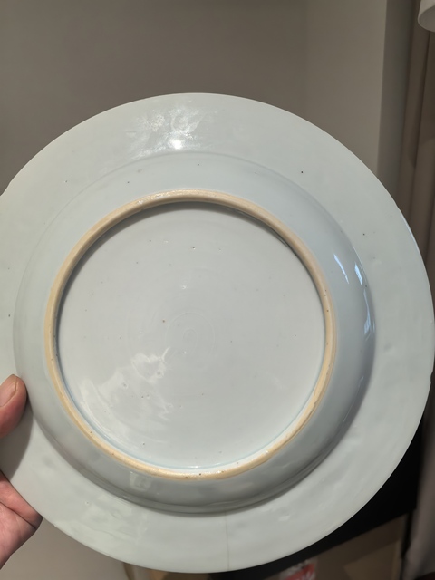 古玩陶瓷樓臺亭閣山水紋青花盤真品鑒賞圖