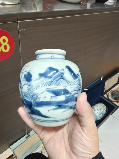 古玩陶瓷山水紋青花罐真品鑒賞圖