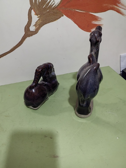 古玩陶瓷動物塑像兩只拍賣，當前價格120元