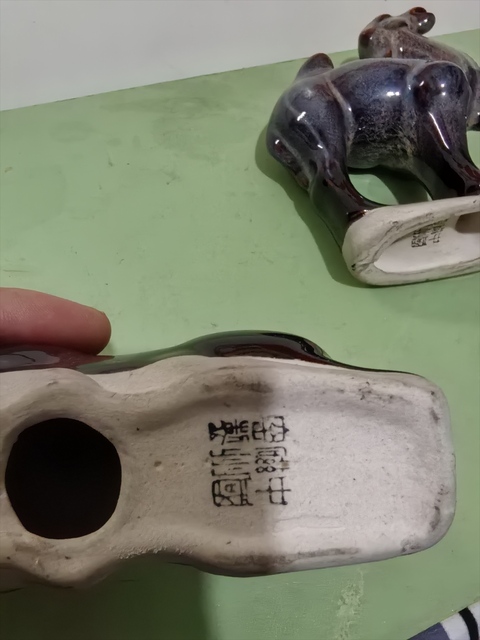 古玩陶瓷動物塑像兩只拍賣，當前價格120元