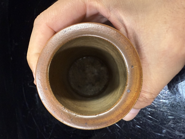 古玩陶瓷哥釉竹節筆筒真品鑒賞圖