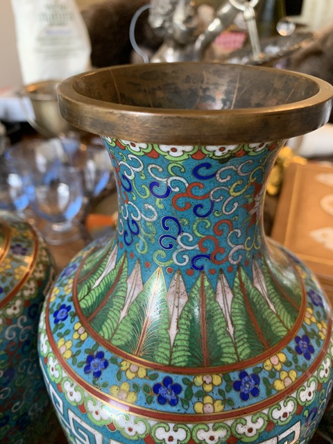 古玩雜項銅胎掐絲琺瑯纏枝紋賞瓶真品鑒賞圖