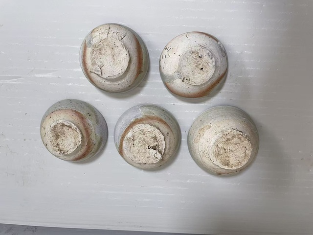 古玩陶瓷隋唐·青白釉杯碟套真品鑒賞圖