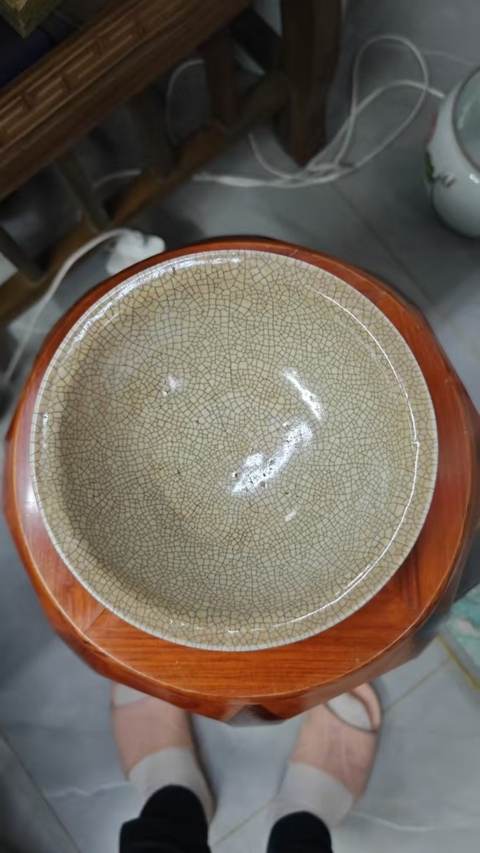 古玩陶瓷哥釉撇口碗真品鑒賞圖