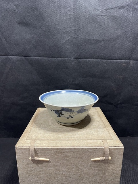 古玩陶瓷青花雙魚碗真品鑒賞圖