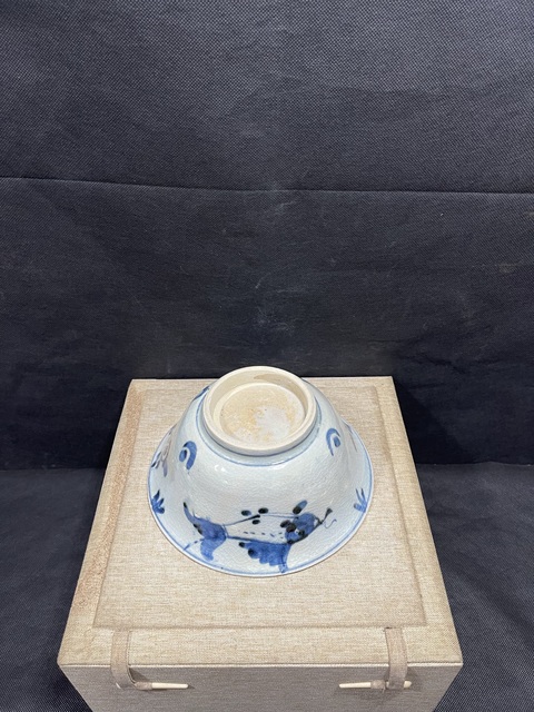 古玩陶瓷青花雙魚碗真品鑒賞圖