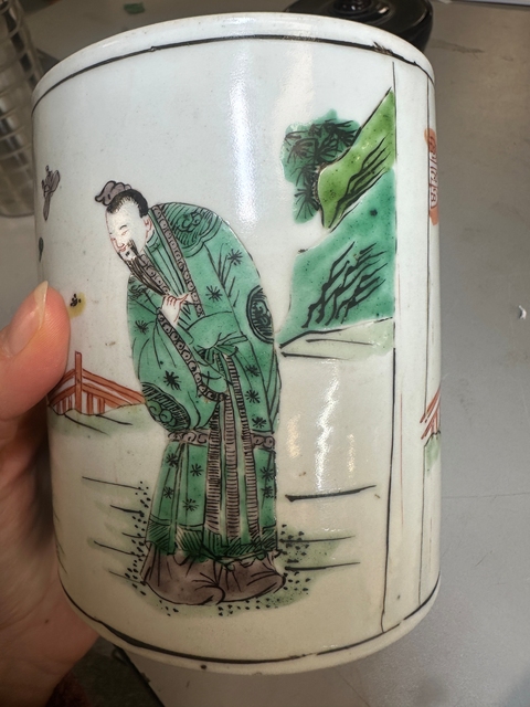 古玩陶瓷五彩人物故事紋筆筒真品鑒賞圖