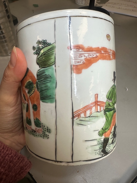 古玩陶瓷五彩人物故事紋筆筒真品鑒賞圖