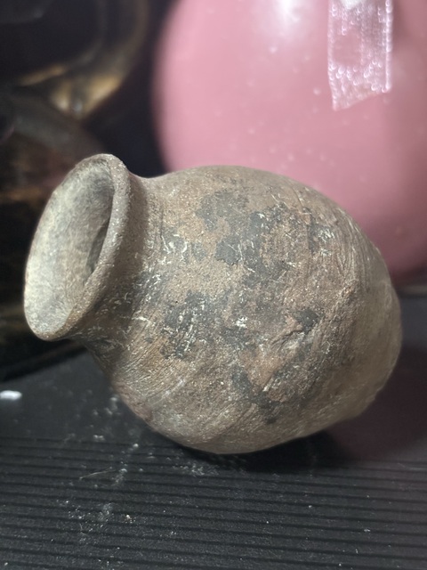 古玩陶瓷館藏級唐代紅陶玉壺春瓶拍賣，當前價格298元