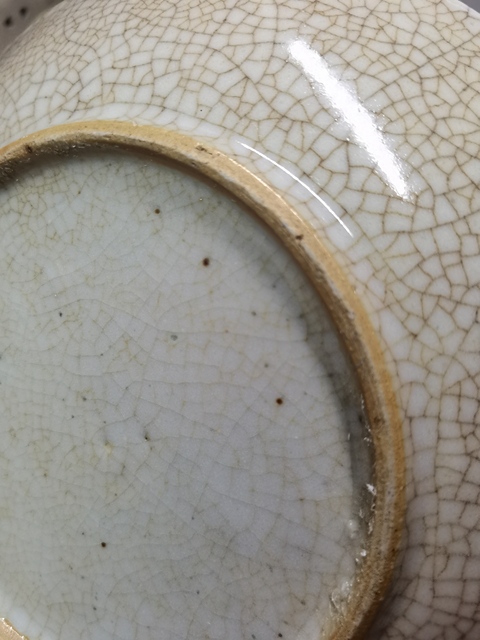 古玩陶瓷清中景德鎮(zhèn)窯哥釉盤真品鑒賞圖