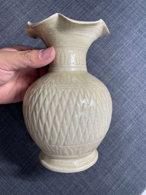 古玩陶瓷宋青白釉花口瓶真品鑒賞圖