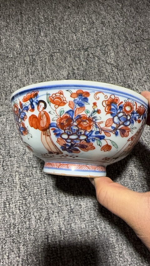 古玩陶瓷青花礬紅人物紋碗真品鑒賞圖