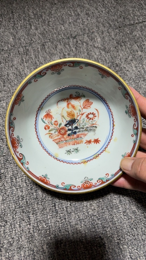 古玩陶瓷青花礬紅人物紋碗真品鑒賞圖