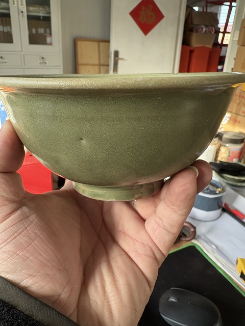 古玩陶瓷元末明初龍泉窯青釉碗真品鑒賞圖