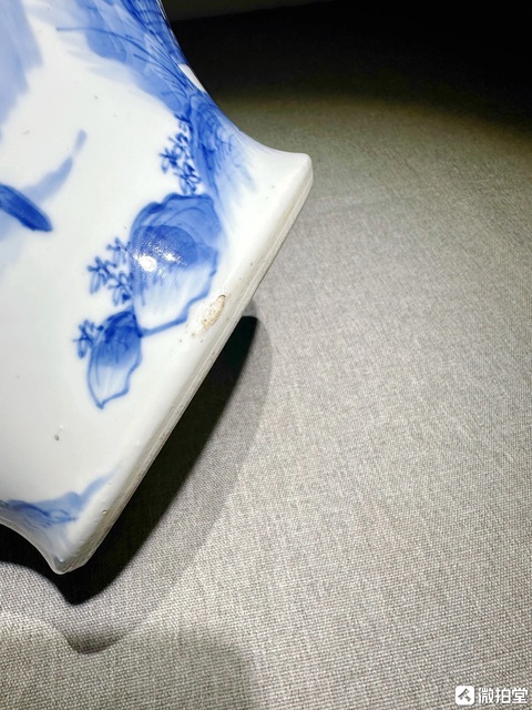 古玩陶瓷空城計(jì)人物青花馬蹄尊真品鑒賞圖