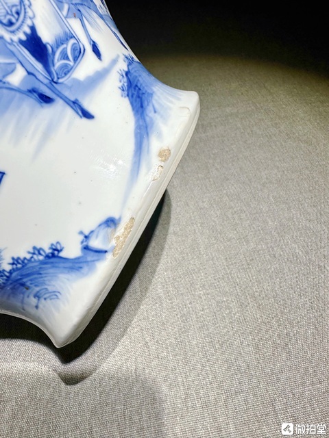 古玩陶瓷空城計(jì)人物青花馬蹄尊真品鑒賞圖