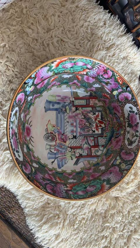 古玩陶瓷廣彩碗真品鑒賞圖