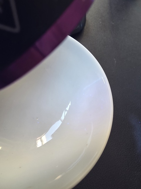 古玩陶瓷粉彩菊花紋碗真品鑒賞圖