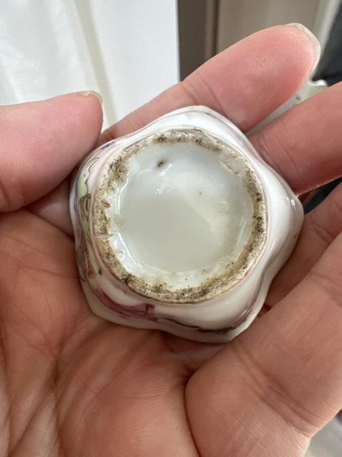 古玩陶瓷粉彩人物故事紋杯真品鑒賞圖