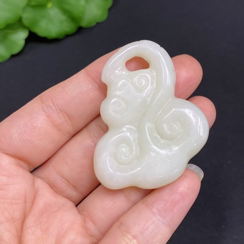 古玩玉器天然和田玉如意題材掛件真品鑒賞圖